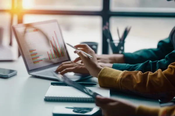 Bridgetown Research recauda $19M para acelerar la due diligence con IA